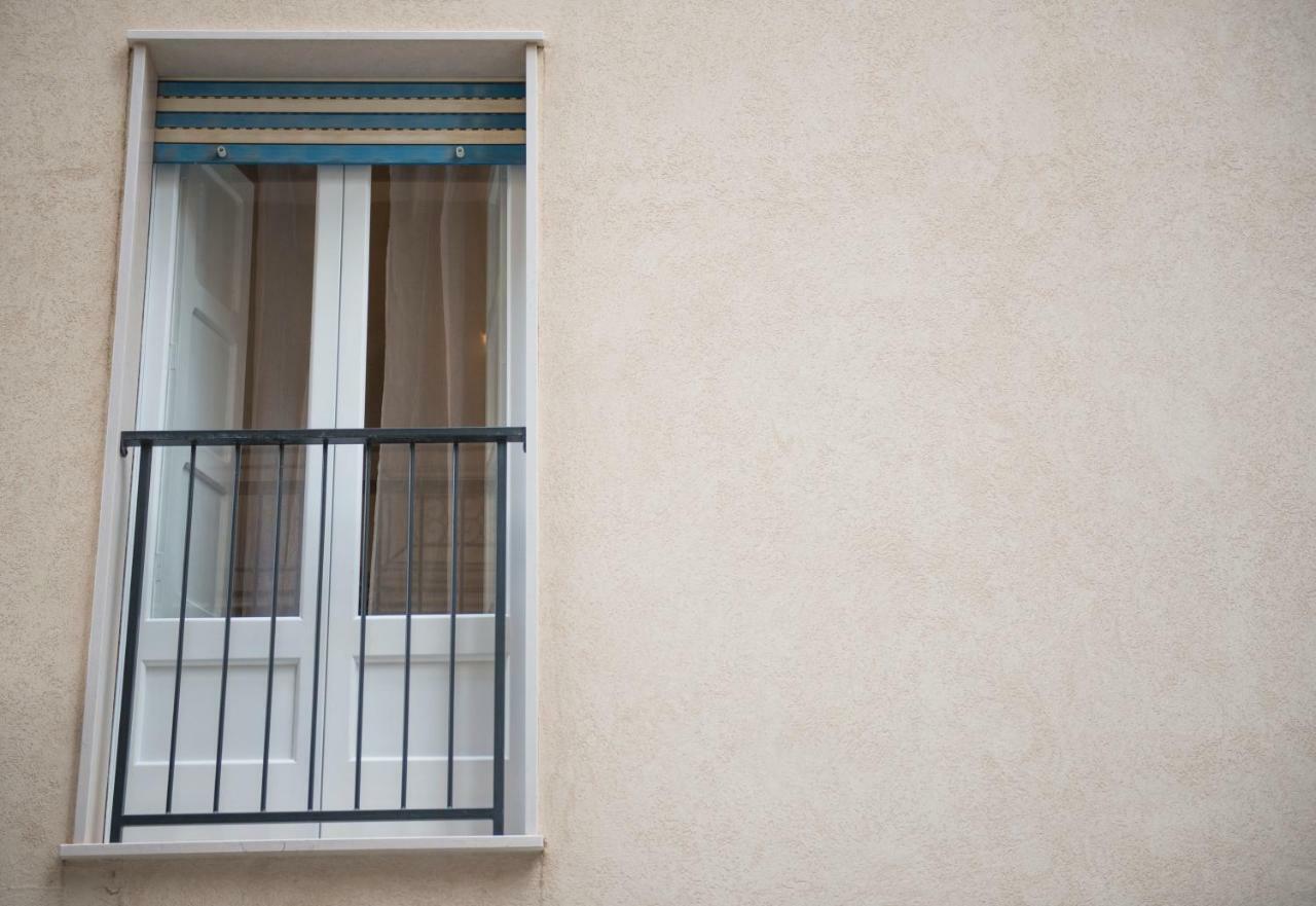 Bed and Breakfast Dimora Cappuccini Cisternino Exterior foto